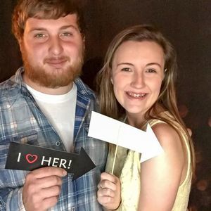 Meet your Posher, Carrie